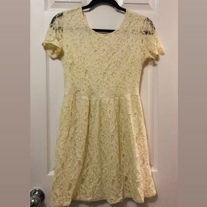 Light Yellow Forever 21 Lace Dress